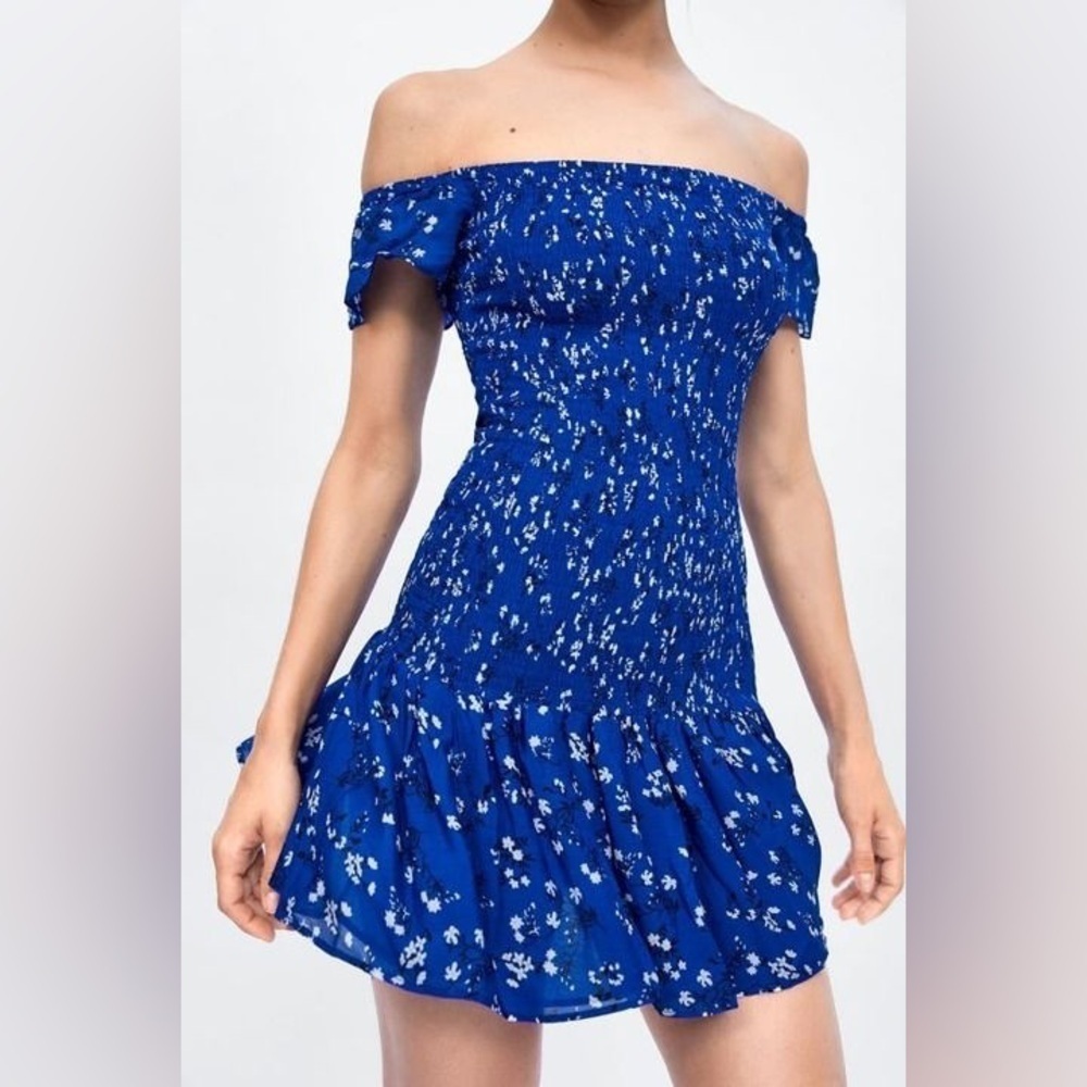Zara Blue White Floral Smocked Off Shoulder Ruffle Mini Dress Size S